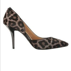 Michael Kors Women's Nathalie Flex D'orsay Pumps Grey Animal Size 8